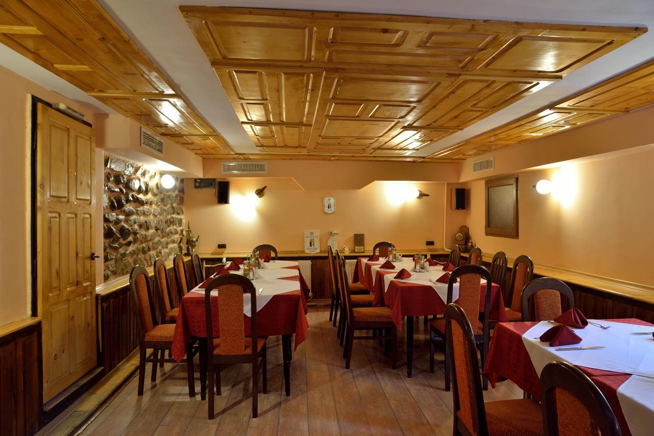 Hotel Restaurant Vodenitsata Berkowica Zewnętrze zdjęcie